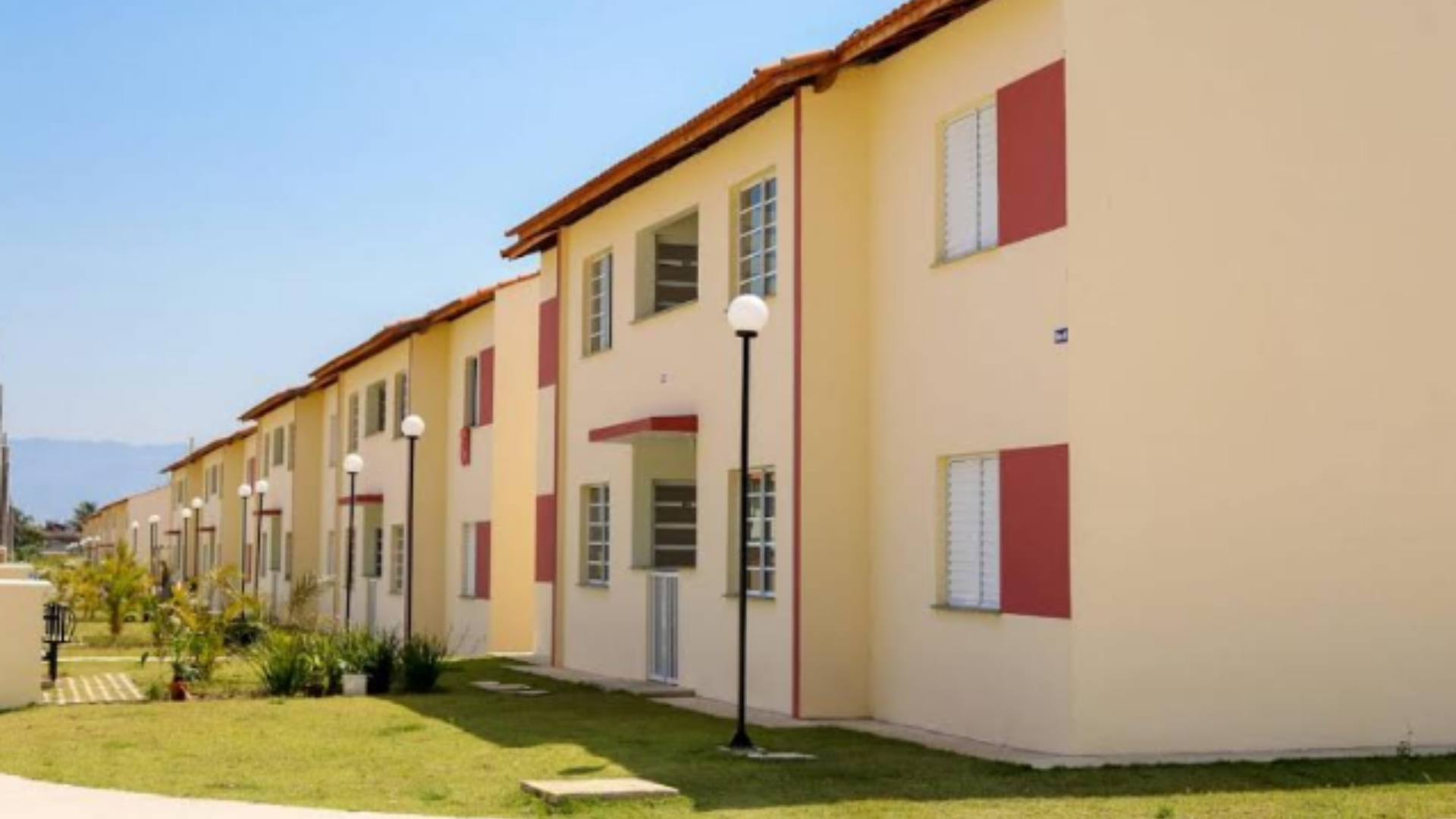 Henriana cobra parcerias para construção de casas populares em São Sebastião
