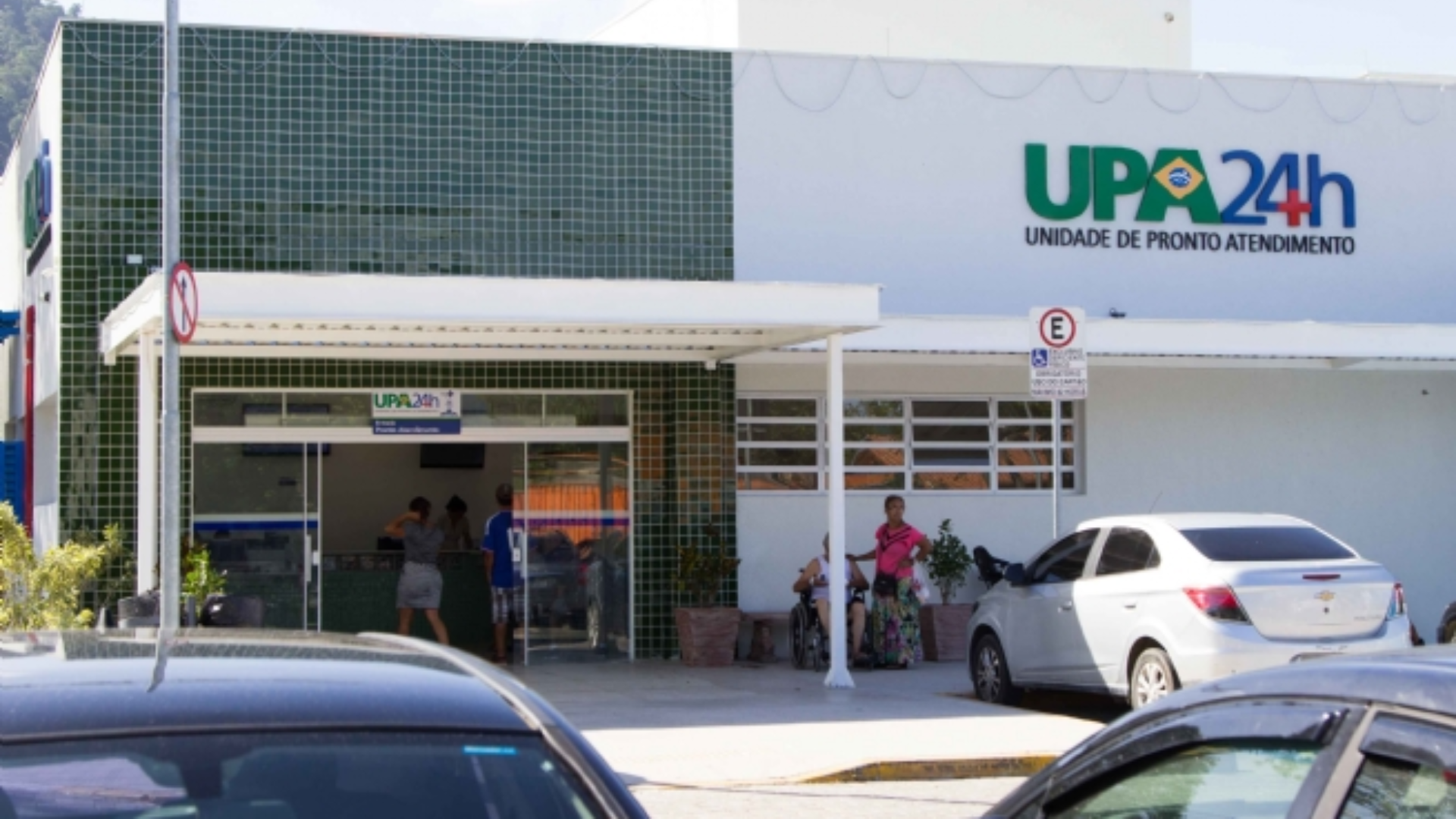 Henriana cobra providências para melhorar estrutura do Hospital das Clínicas de São Sebastião